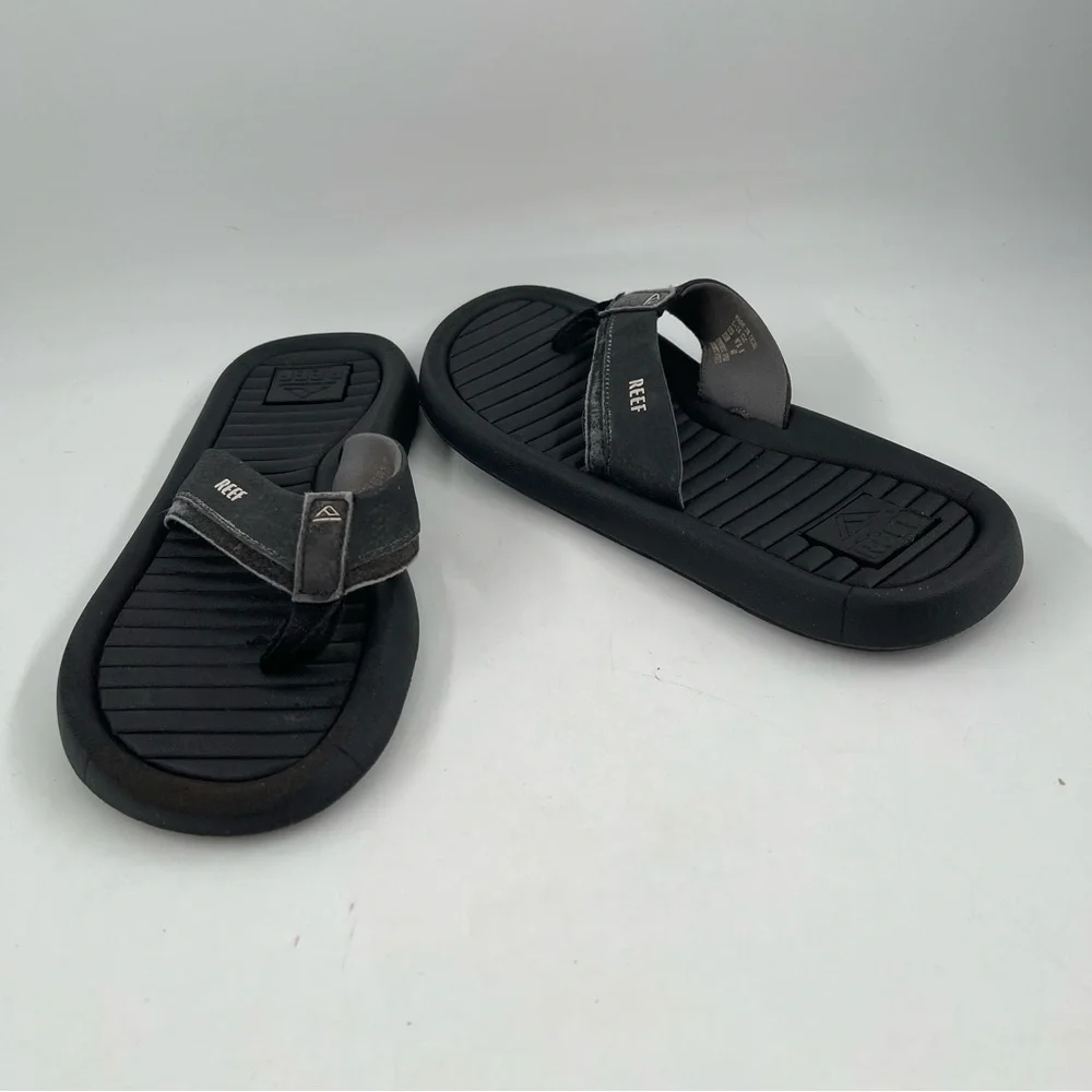 Reef Men’s Black Leather Textured Thong Sandals Flip Flops Shoes - Size 8